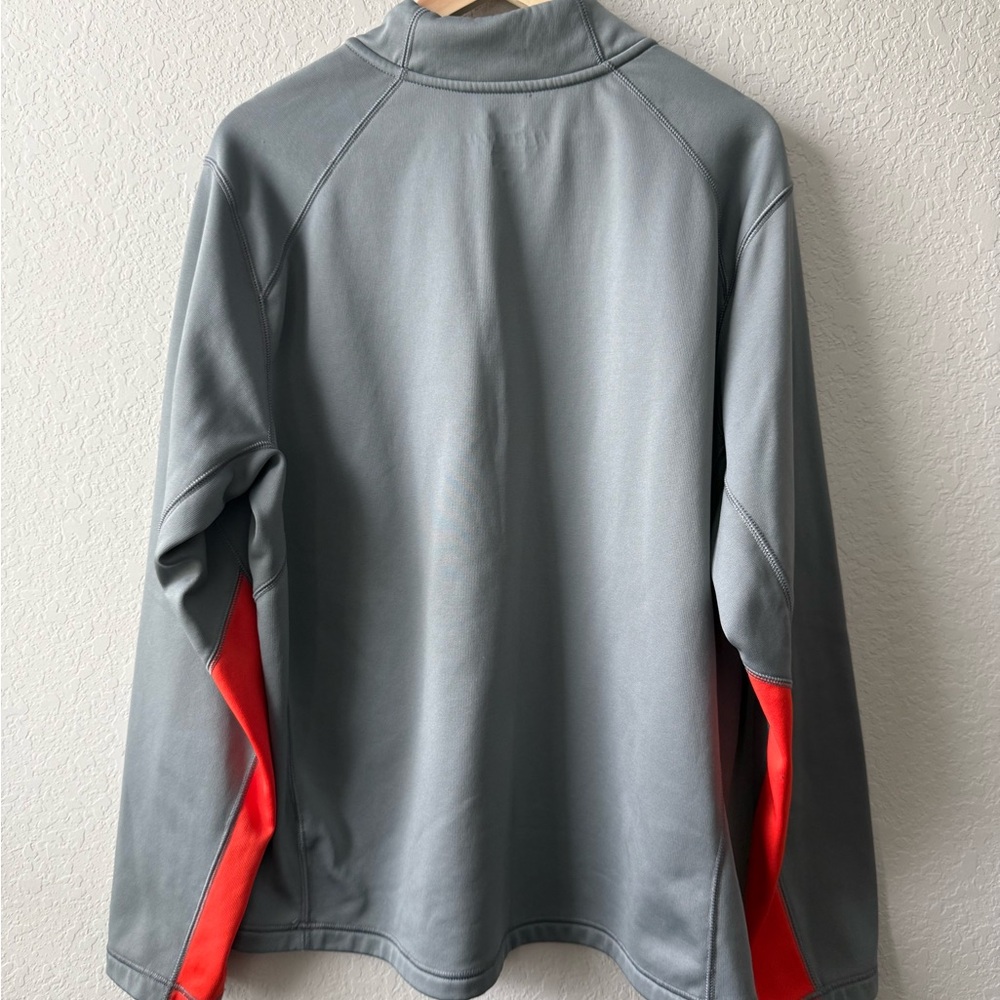 Nike Therma-Fit Gray Pullover with‎ Orange Accents - Picture 2 of 5